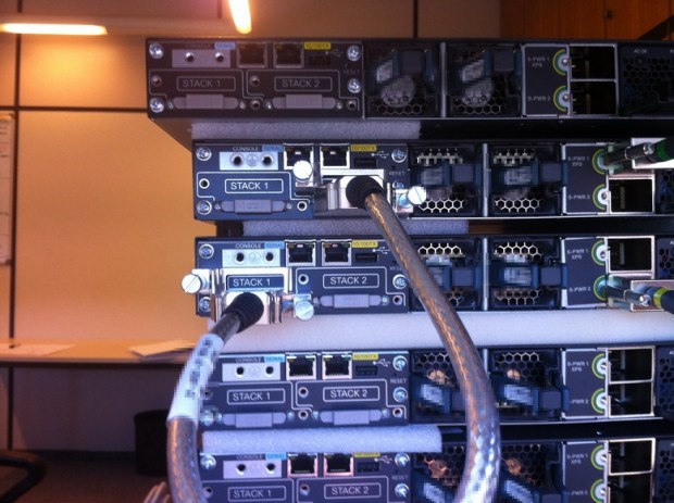 StackWise configuration with Cisco Catalyst 3750-X Series - Network Guy